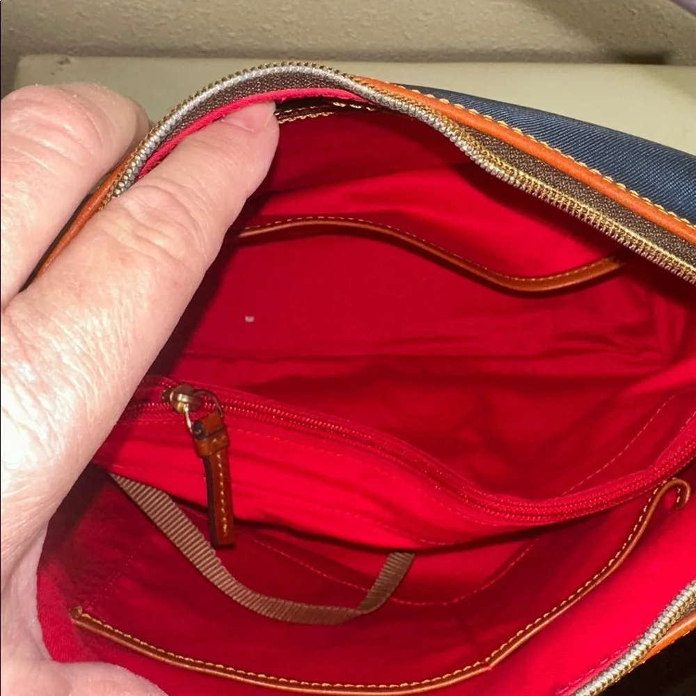 Dooney & Bourke Shoulder Bag